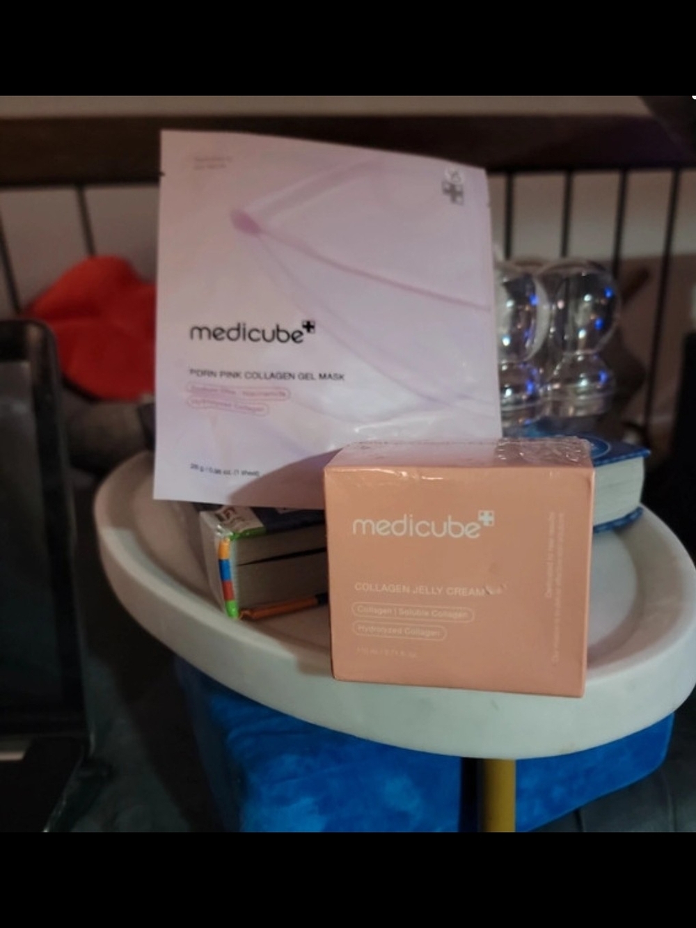 Medicube Collagen Jelly Cream & Pink Collagen Gel Mask - Peach Pink